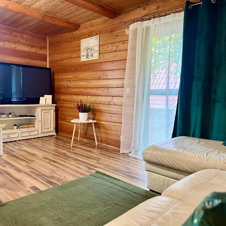 Drewniany Zakatek - Z Sauna I Balia Villa *